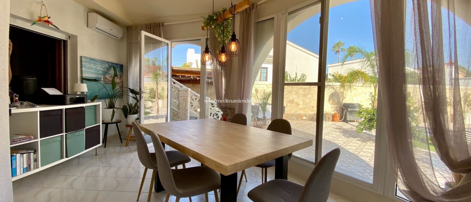 4 slaapkamer Villa te koop in Ciudad Quesada met zwembad - € 530.000 (Ref: 9432373)