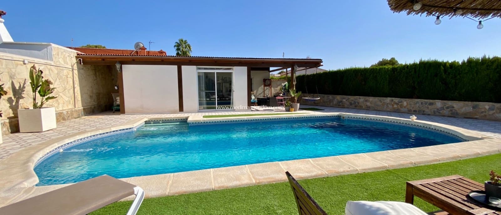 4 slaapkamer Villa te koop in Ciudad Quesada met zwembad - € 530.000 (Ref: 9432373)