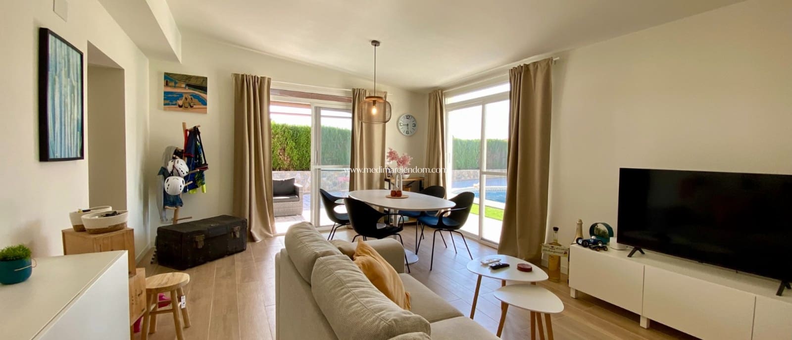 4 slaapkamer Villa te koop in Ciudad Quesada met zwembad - € 530.000 (Ref: 9432373)