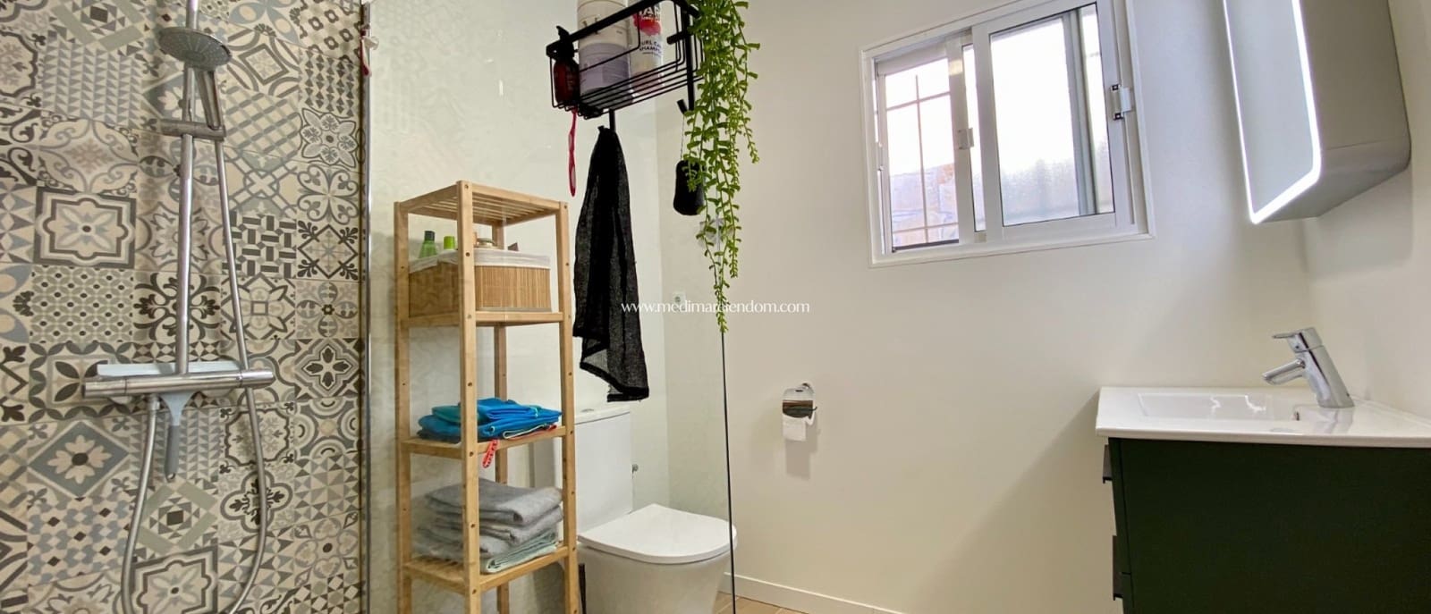 4 slaapkamer Villa te koop in Ciudad Quesada met zwembad - € 530.000 (Ref: 9432373)