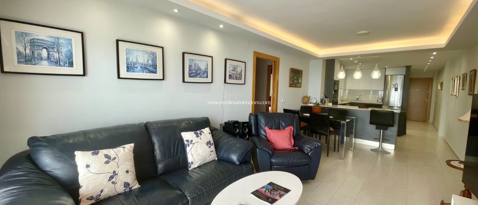 3 makuuhuone Huoneisto myytävänä paikassa Torrevieja - 329 999 € (Ref: 9432374)