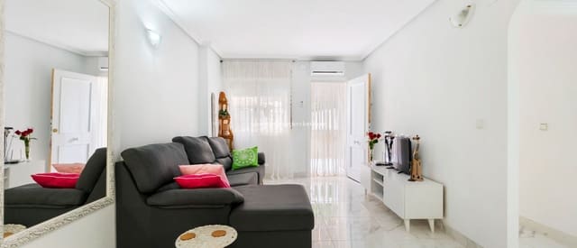 2 Zimmer Apartment zu verkaufen in Centro, Torrevieja mit Pool - 129.900 € (Ref: 9432375)