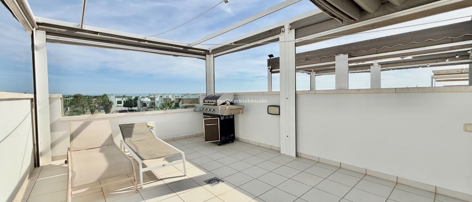 3 slaapkamer Huis te koop in Ciudad Quesada met zwembad - € 340.000 (Ref: 9432376)