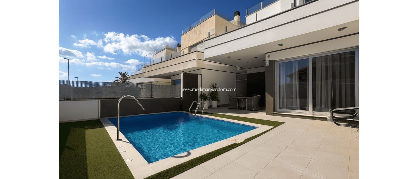 3 bedroom Villa for sale in Orihuela Costa with pool - € 389,000 (Ref: 9432619)