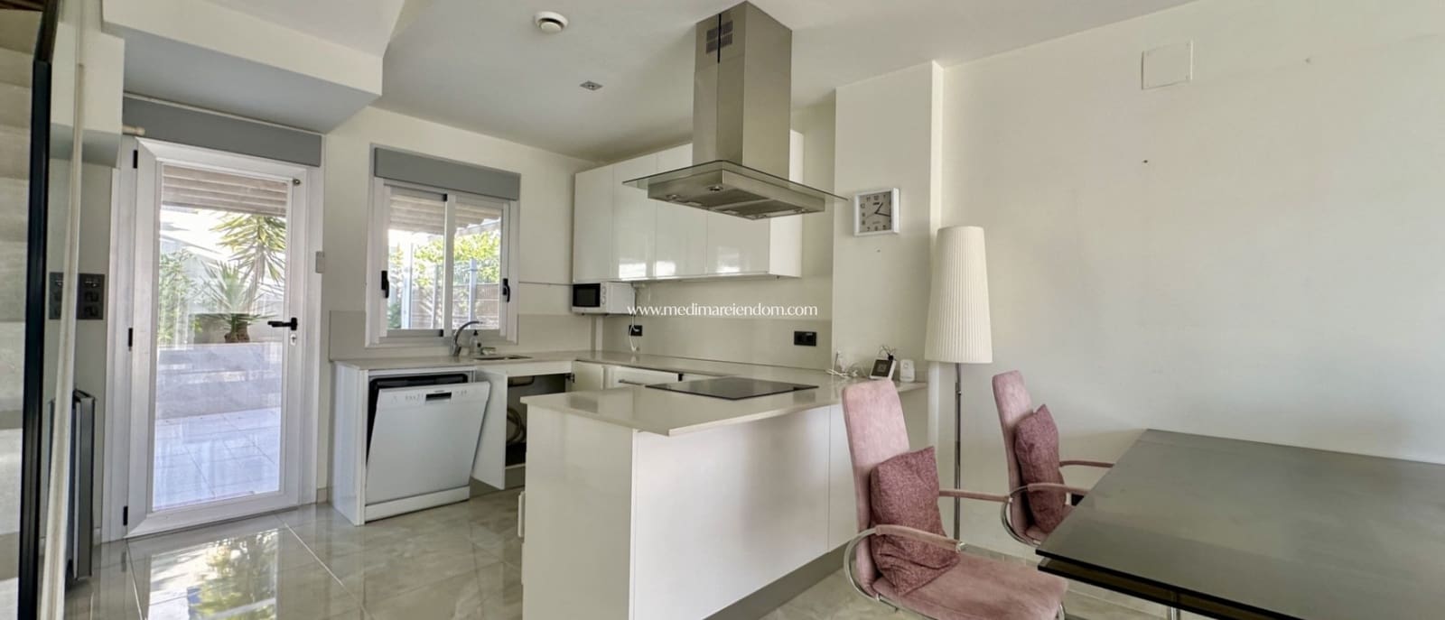 3 bedroom Villa for sale in Orihuela Costa with pool - € 389,000 (Ref: 9432619)