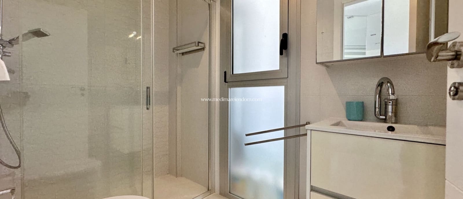 3 bedroom Villa for sale in Orihuela Costa with pool - € 389,000 (Ref: 9432619)