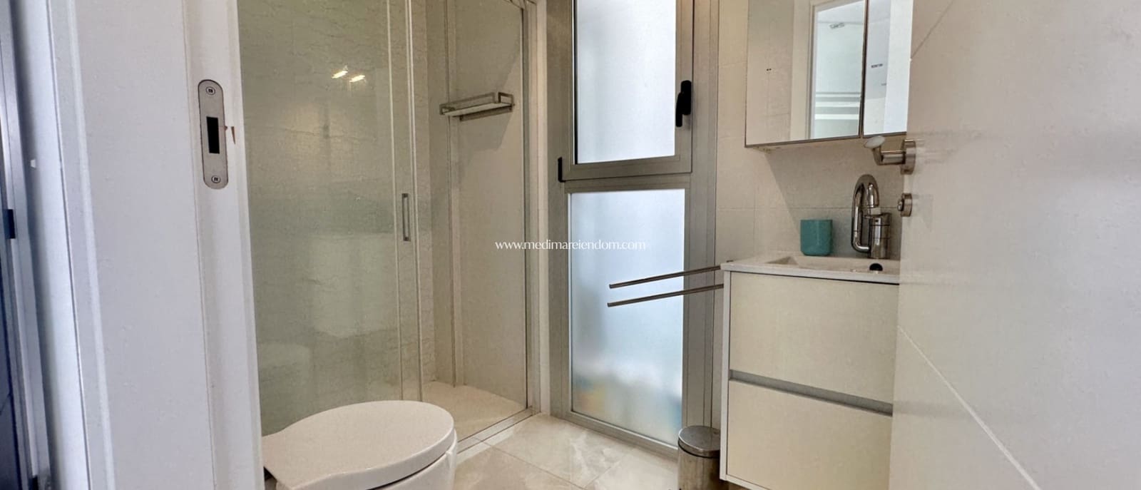 3 bedroom Villa for sale in Orihuela Costa with pool - € 389,000 (Ref: 9432619)