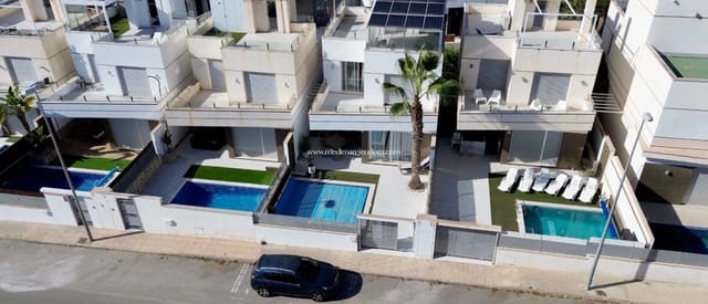 3 Zimmer Villa zu verkaufen in Lomas de Cabo Roig - Los Dolses, Orihuela mit Pool - 389.000 € (Ref: 9432619)