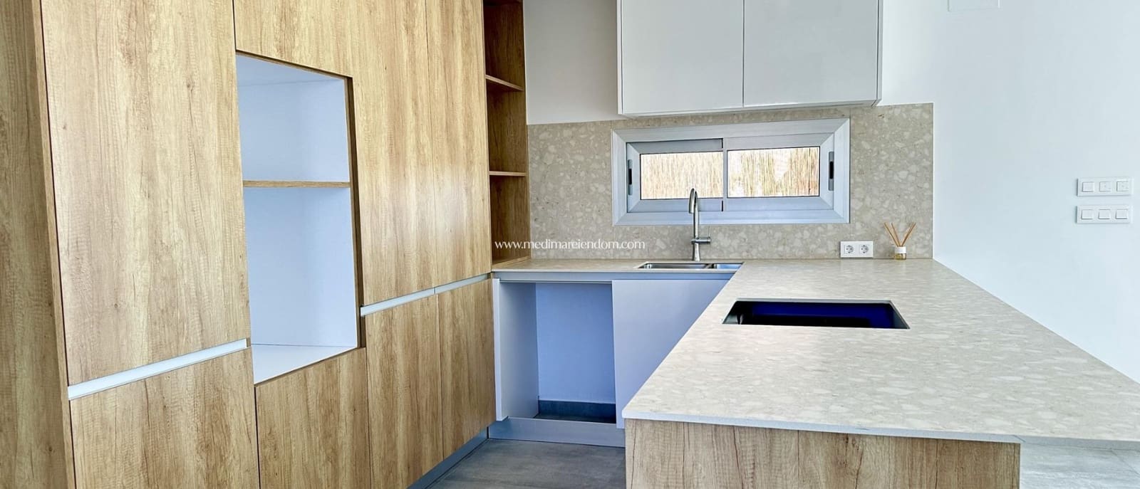 4 soveværelse Villa til salg i Algorfa med swimmingpool - € 659.000 (Ref: 9432620)