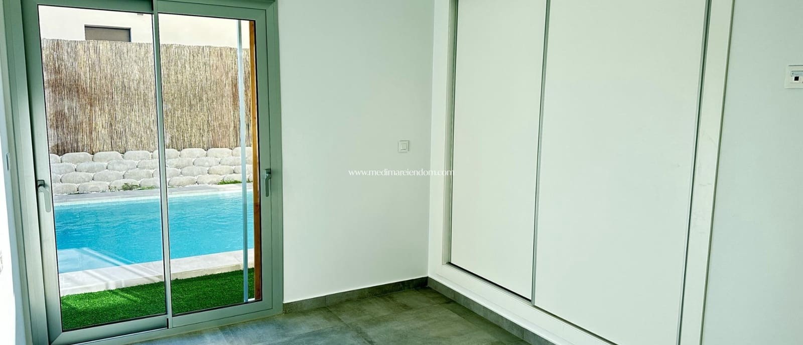 4 soveværelse Villa til salg i Algorfa med swimmingpool - € 659.000 (Ref: 9432620)