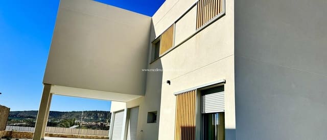 4 soveværelse Villa til salg i Algorfa med swimmingpool - € 659.000 (Ref: 9432620)