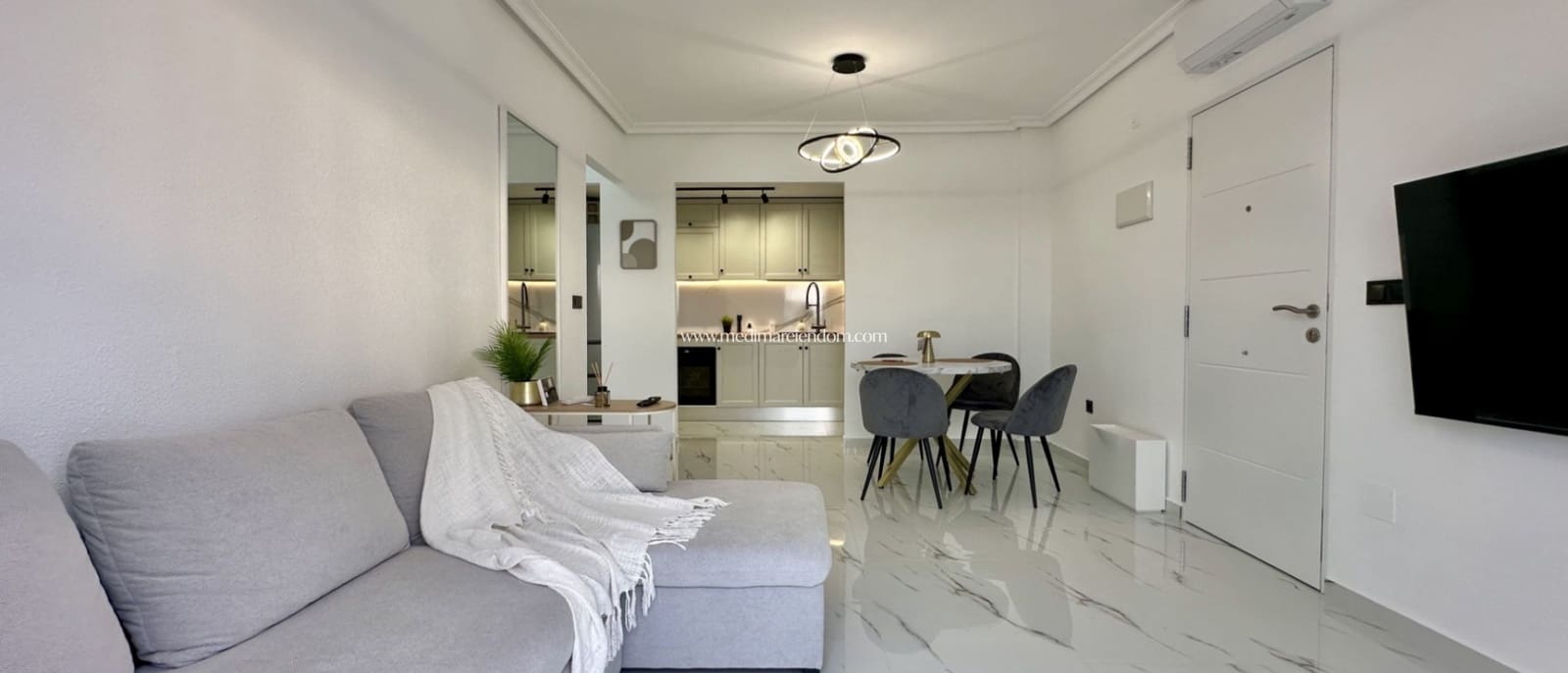 1 soverom Leilighet til salgs i Orihuela Costa med svømmebasseng - € 170 000 (Ref: 9432624)