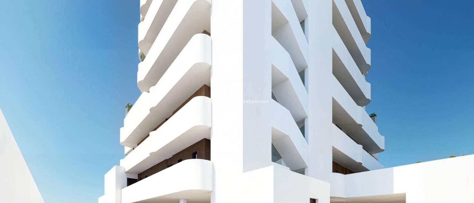 3 slaapkamer Penthouse te koop in Guardamar del Segura met zwembad - € 690.000 (Ref: 9435057)