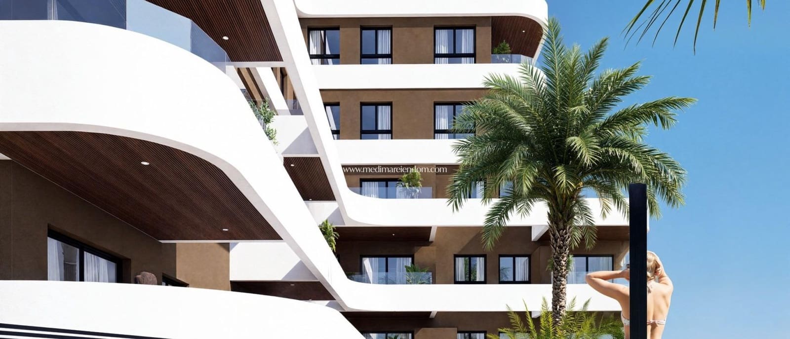 3 slaapkamer Penthouse te koop in Guardamar del Segura met zwembad - € 690.000 (Ref: 9435057)