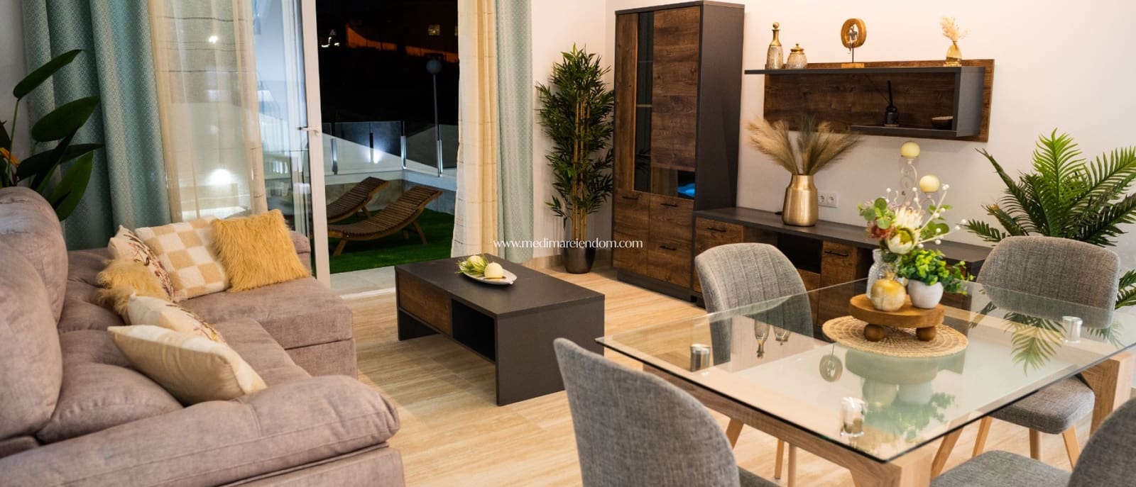 5 bedroom Villa for sale in Ciudad Quesada with pool garage - € 556,000 (Ref: 9435059)