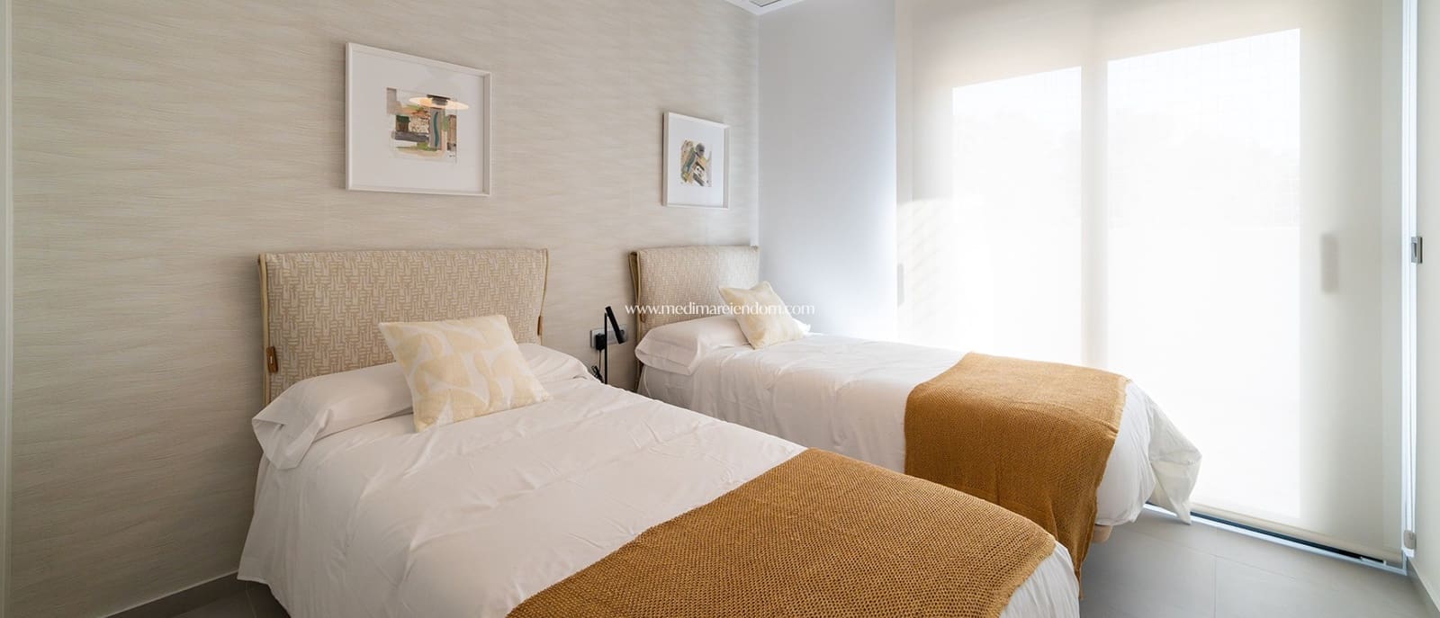 3 soveværelse Lejlighed til salg i Benidorm med swimmingpool garage - € 800.000 (Ref: 9435065)