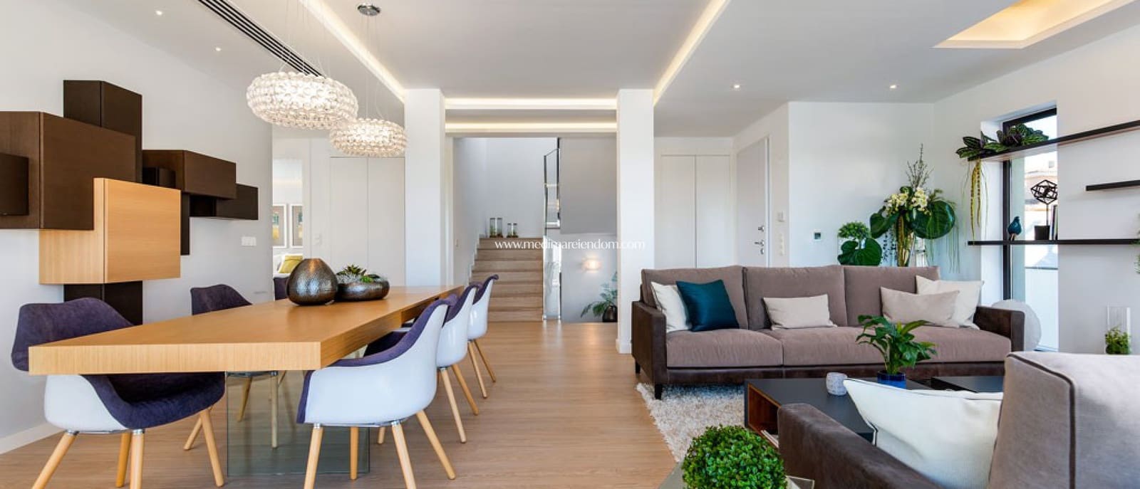 4 Zimmer Villa zu verkaufen in Ciudad Quesada mit Pool Garage - 985.000 € (Ref: 9435066)