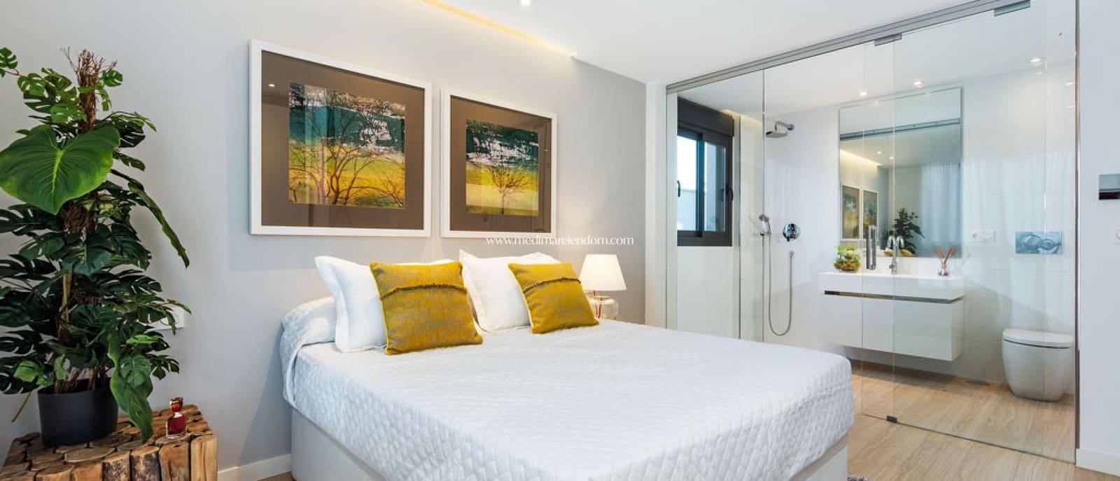 4 Zimmer Villa zu verkaufen in Ciudad Quesada mit Pool Garage - 985.000 € (Ref: 9435066)