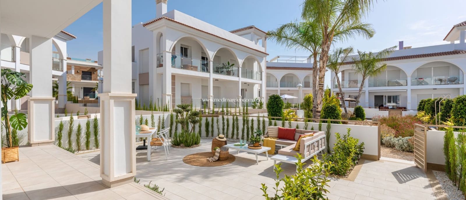 3 Zimmer Apartment zu verkaufen in Ciudad Quesada mit Pool Garage - 412.100 € (Ref: 9435067)