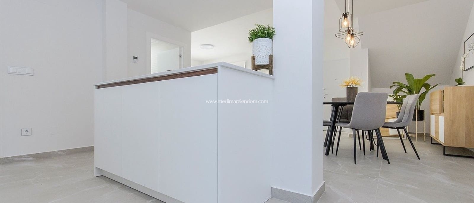 2 quarto Bungalow para venda em San Miguel de Salinas com piscina - 375 000 € (Ref: 9435069)