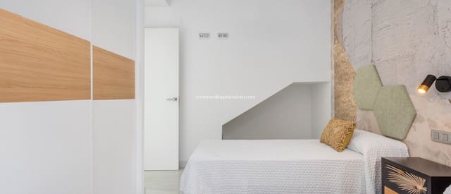 5 sypialnia Willa na sprzedaż w Los Montesinos z basenem garażem - 780 000 € (Ref: 9435070)