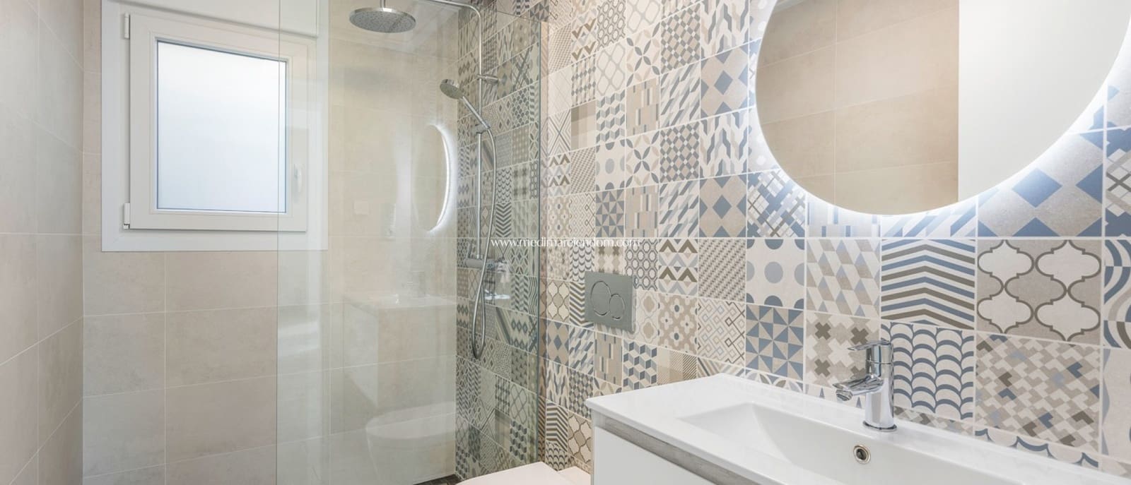 5 bedroom Villa for sale in Los Montesinos with pool garage - € 780,000 (Ref: 9435070)