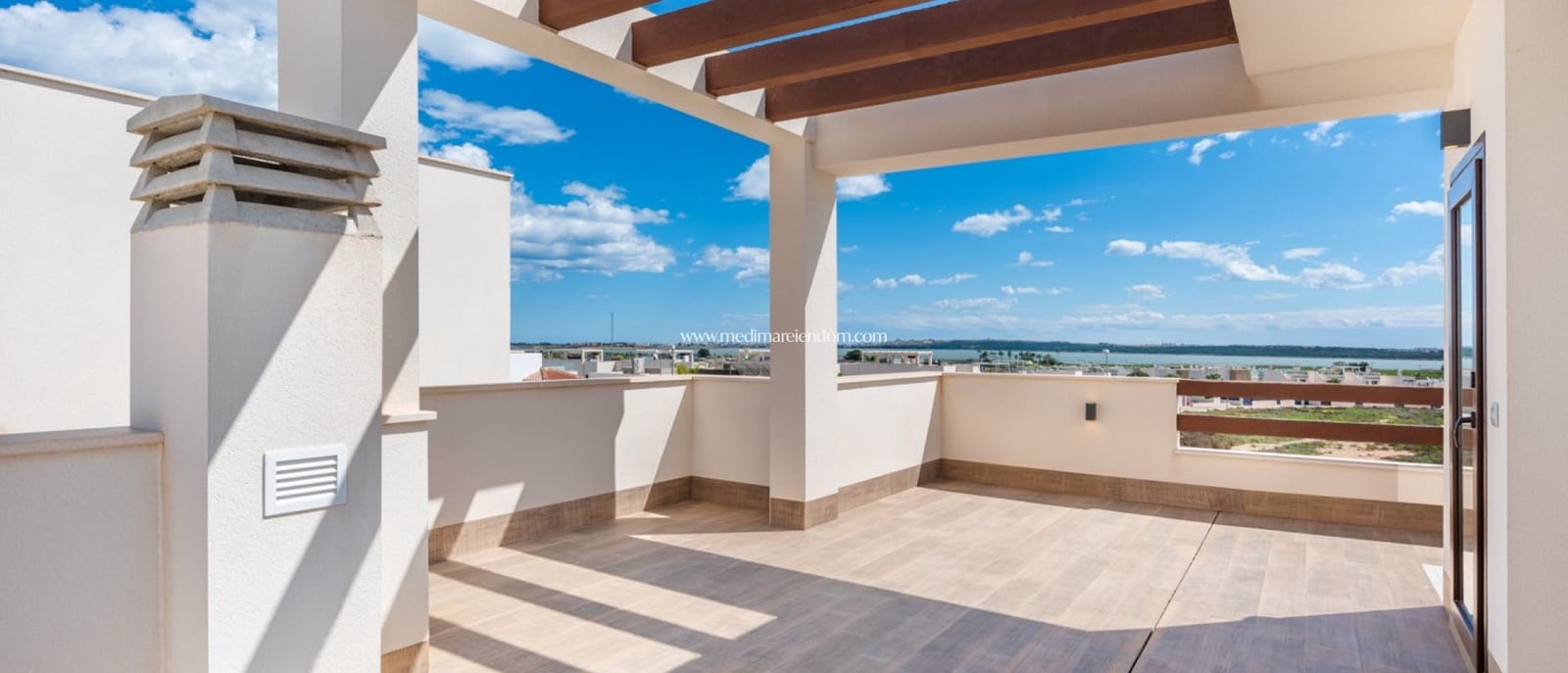 5 bedroom Villa for sale in Los Montesinos with pool garage - € 780,000 (Ref: 9435070)