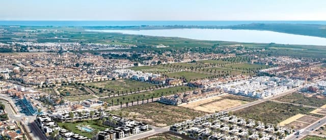 2 slaapkamer Bungalow te koop in Ciudad Quesada, Rojales met zwembad - € 279.000 (Ref: 9435072)