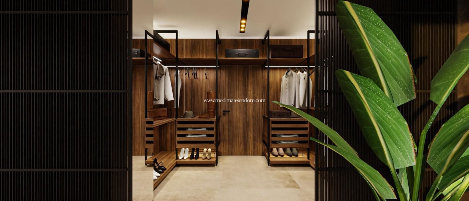 4 slaapkamer Villa te koop in La Zenia met zwembad - € 1.600.000 (Ref: 9438742)