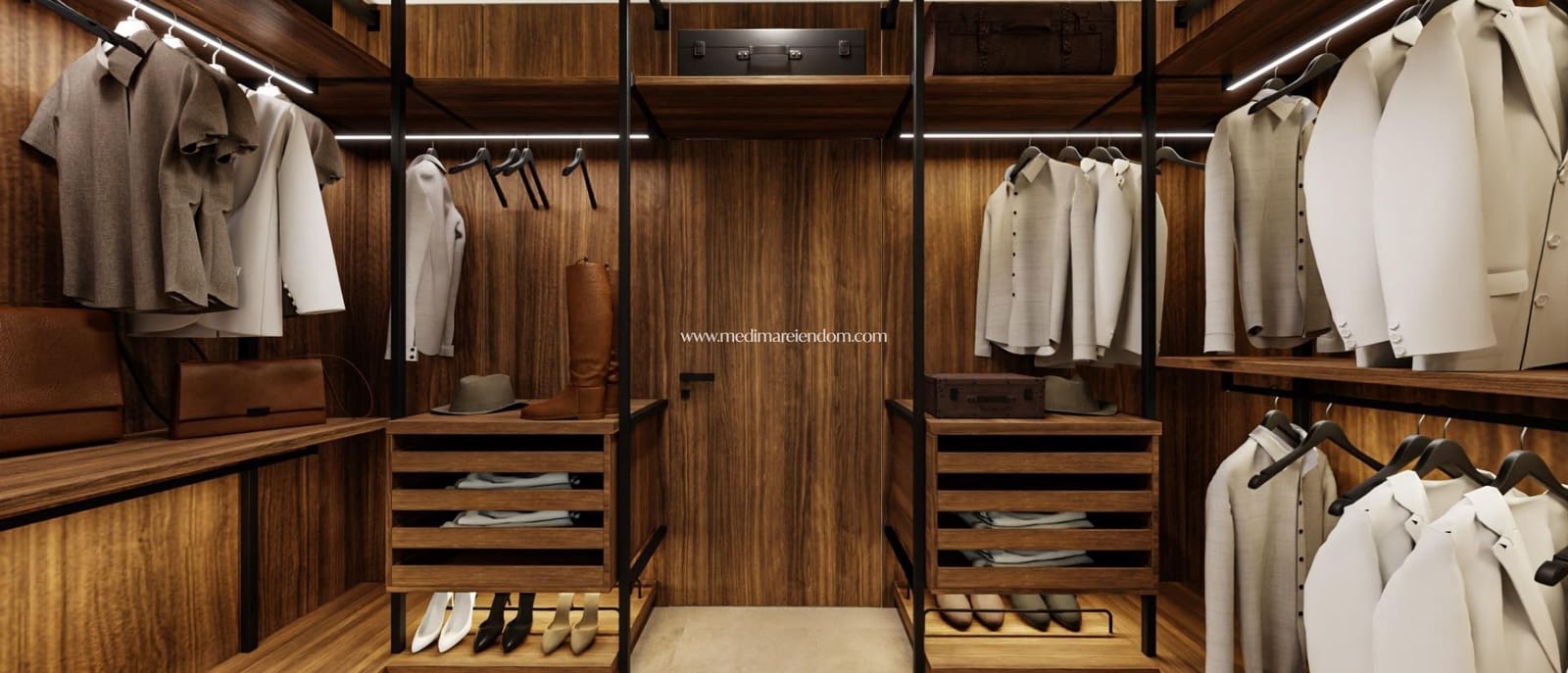 4 slaapkamer Villa te koop in La Zenia met zwembad - € 1.600.000 (Ref: 9438742)