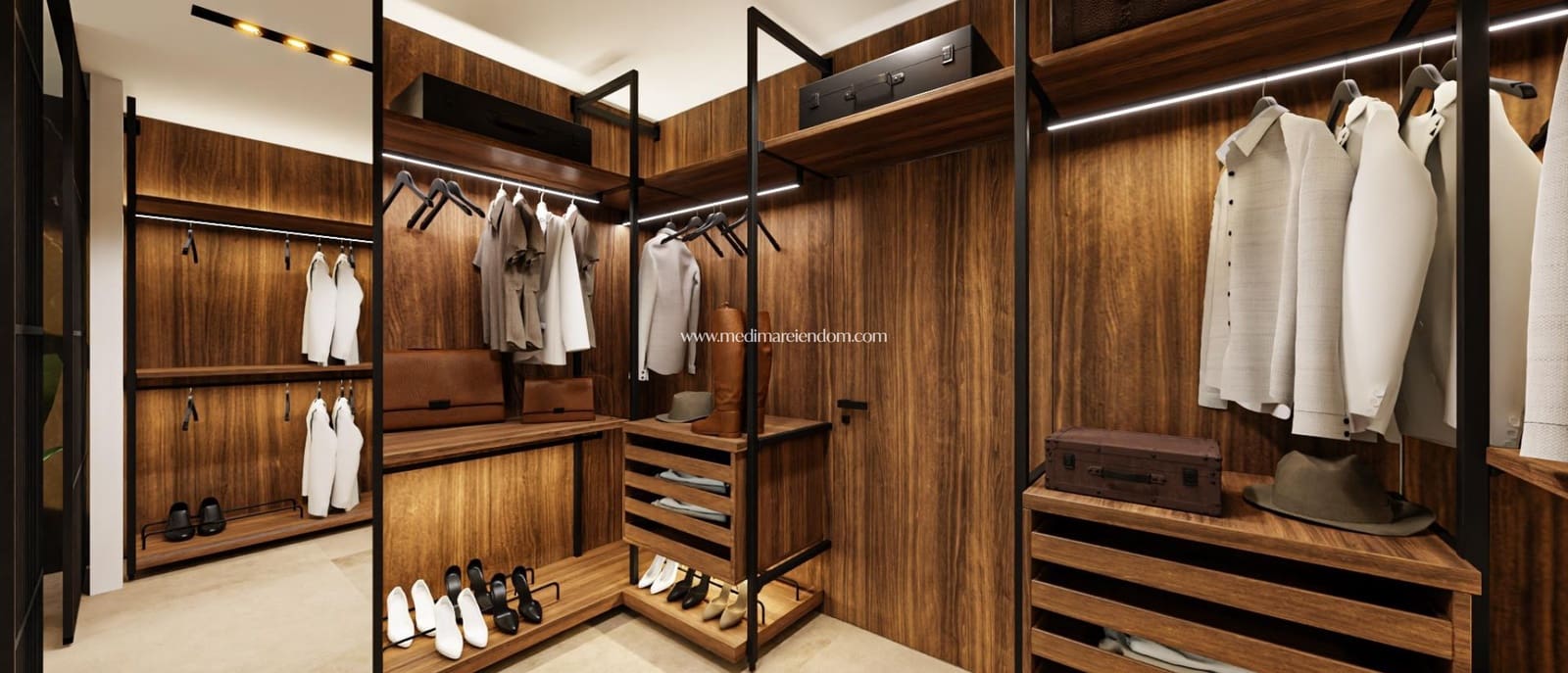 4 slaapkamer Villa te koop in La Zenia met zwembad - € 1.600.000 (Ref: 9438742)