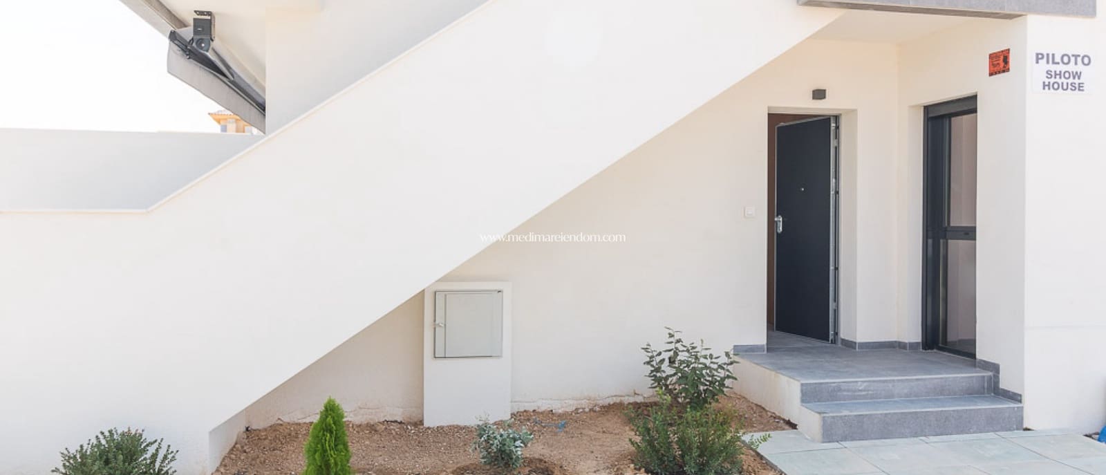 3 slaapkamer Appartement te koop in Orihuela Costa met zwembad garage - € 305.000 (Ref: 9438752)