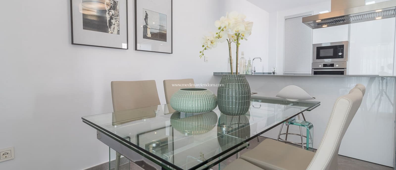 3 slaapkamer Appartement te koop in Orihuela Costa met zwembad garage - € 305.000 (Ref: 9438752)