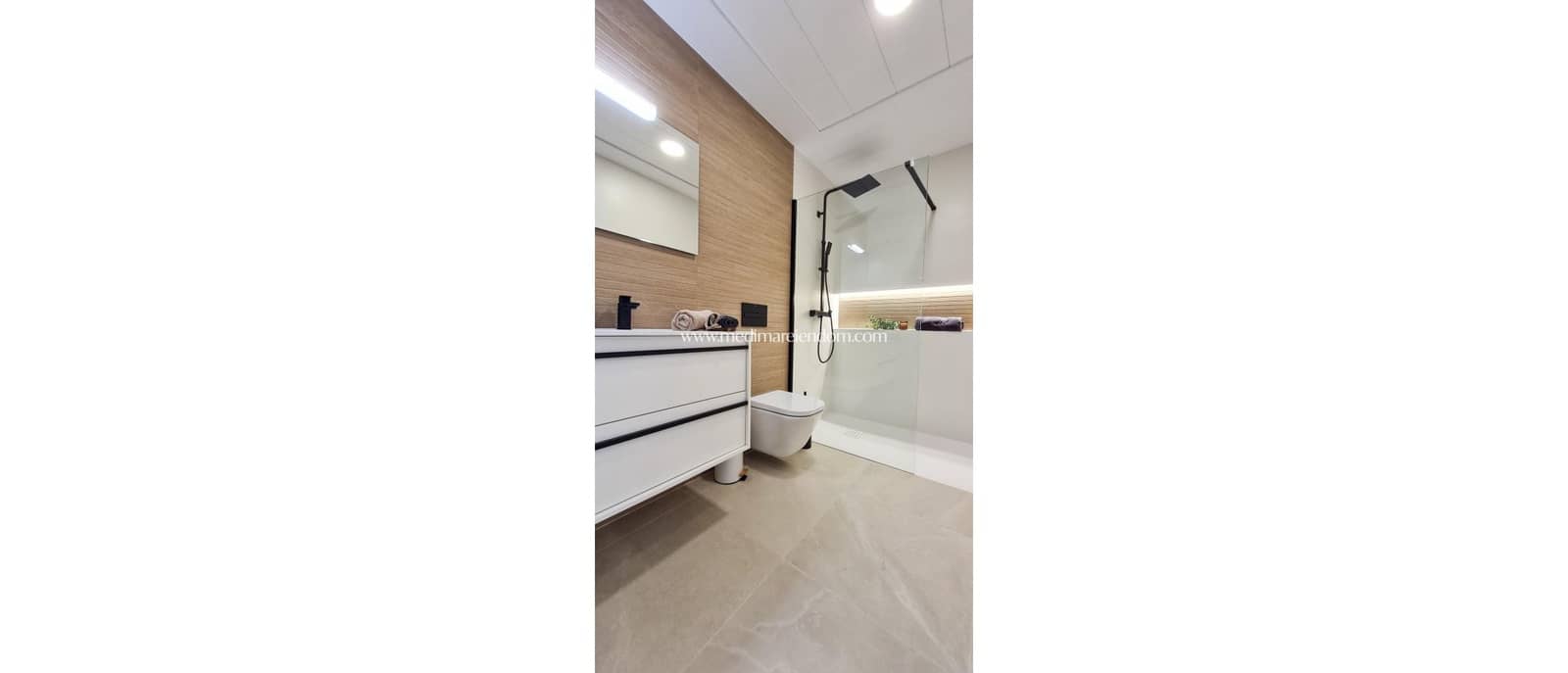 3 soveværelse Villa til salg i San Pedro del Pinatar med swimmingpool - € 384.900 (Ref: 9438754)