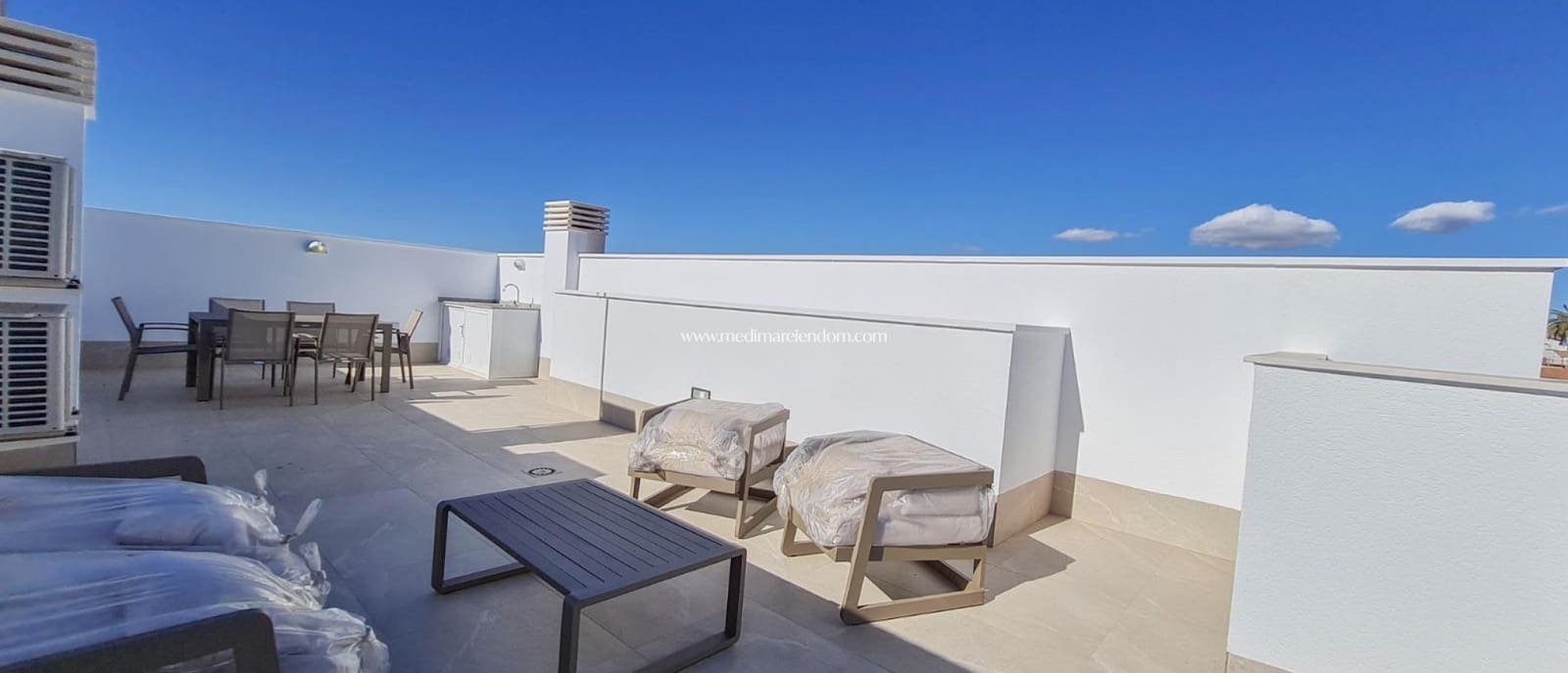 3 soveværelse Villa til salg i San Pedro del Pinatar med swimmingpool - € 384.900 (Ref: 9438754)