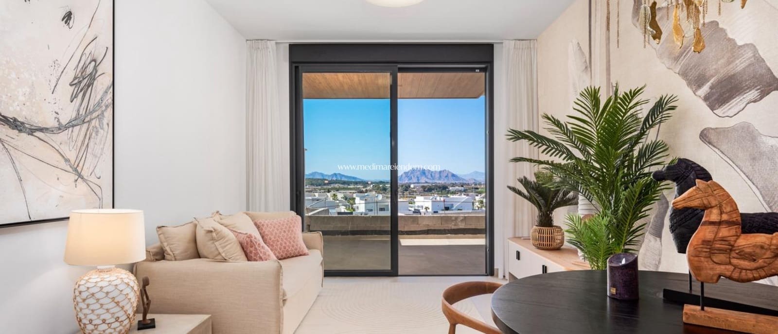 2 soveværelse Penthouse til salg i Benijofar med swimmingpool - € 421.000 (Ref: 9438755)