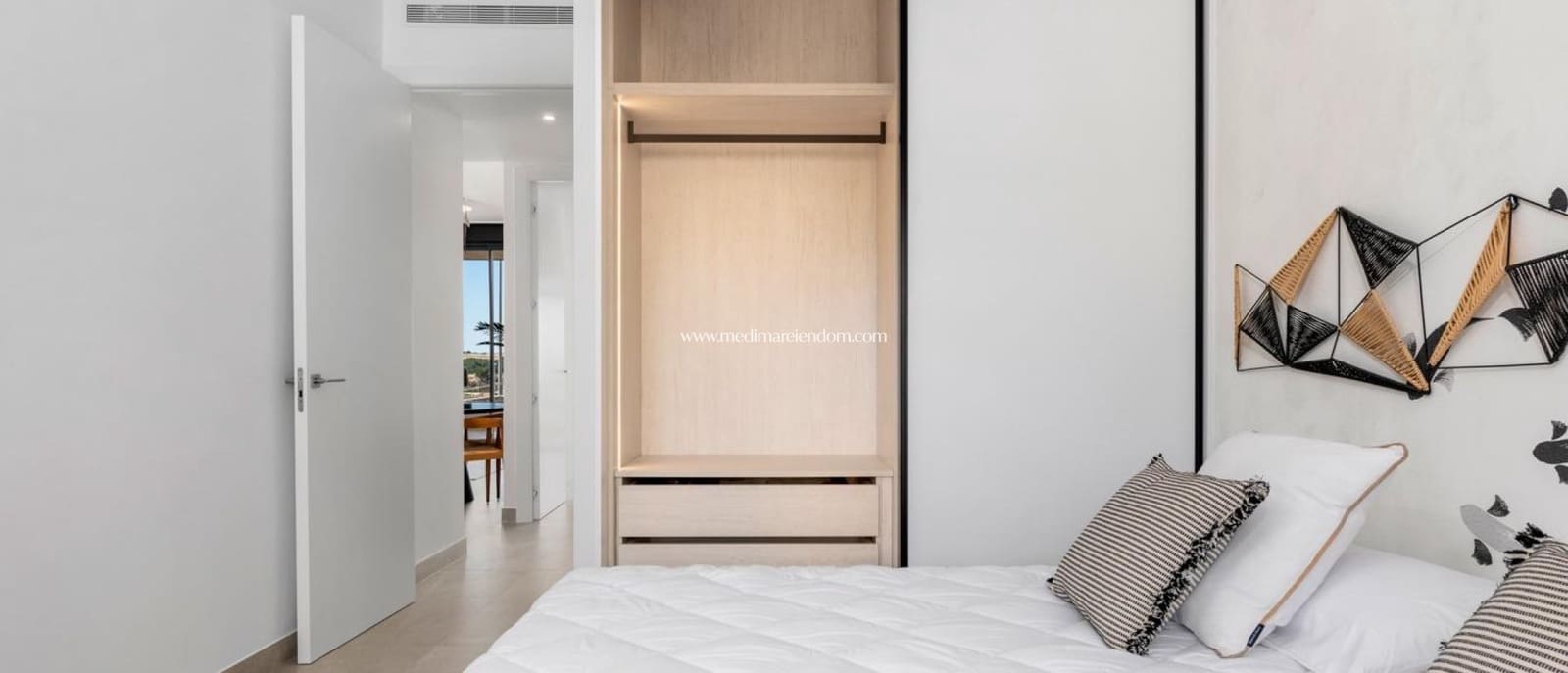 2 soveværelse Penthouse til salg i Benijofar med swimmingpool - € 421.000 (Ref: 9438755)