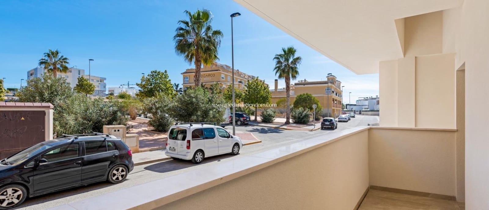 2 soveværelse Penthouse til salg i Benijofar med swimmingpool - € 421.000 (Ref: 9438755)