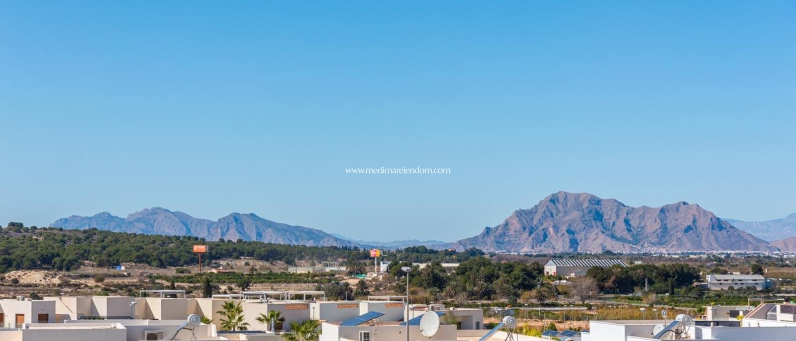 2 soveværelse Penthouse til salg i Benijofar med swimmingpool - € 421.000 (Ref: 9438755)