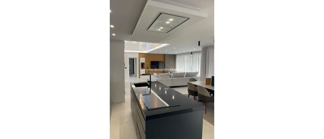 Chalet de 3 habitaciones en Ciudad Quesada, Rojales en venta con piscina garaje - 925.000 € (Ref: 9438757)