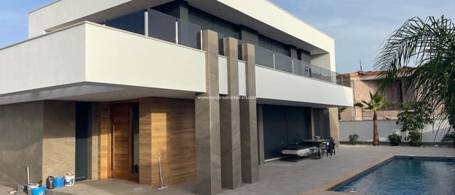 Chalet de 3 habitaciones en Ciudad Quesada, Rojales en venta con piscina garaje - 925.000 € (Ref: 9438757)