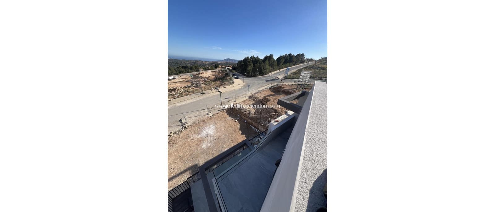 3 slaapkamer Villa te koop in Polop met zwembad - € 623.115 (Ref: 9444797)