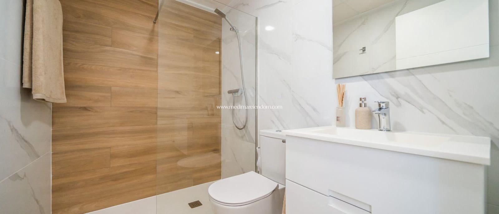 3 soveværelse Bungalow til salg i Vistabella med swimmingpool - € 299.900 (Ref: 9444799)