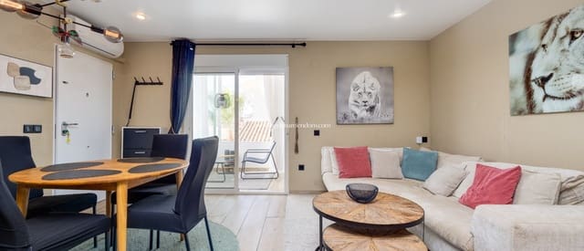 2 bedroom Apartment for sale in Playa de los Locos, Torrevieja with pool garage - € 219,000 (Ref: 9453442)