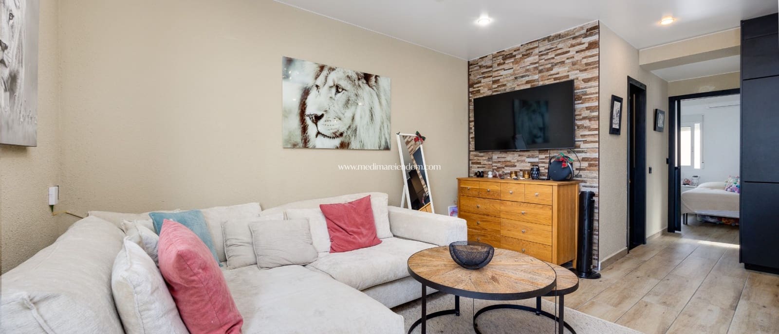 2 bedroom Apartment for sale in Torrevieja with pool garage - € 219,000 (Ref: 9453442)