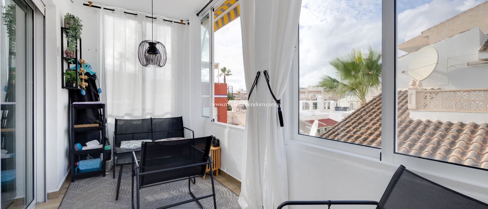 2 bedroom Apartment for sale in Torrevieja with pool garage - € 219,000 (Ref: 9453442)