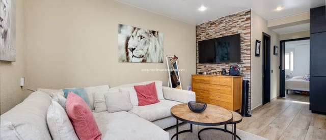 2 bedroom Apartment for sale in Playa de los Locos, Torrevieja with pool garage - € 219,000 (Ref: 9453442)