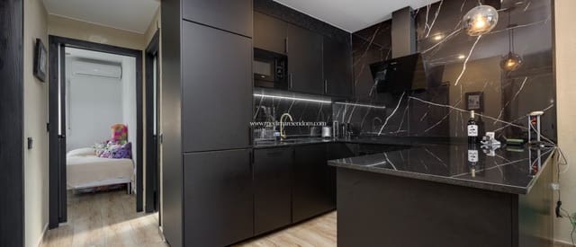 2 bedroom Apartment for sale in Playa de los Locos, Torrevieja with pool garage - € 219,000 (Ref: 9453442)