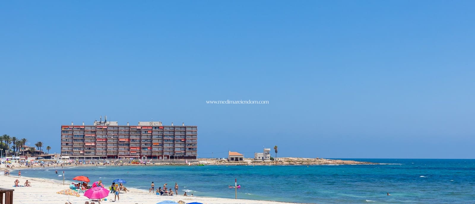 2 bedroom Apartment for sale in Torrevieja with pool garage - € 219,000 (Ref: 9453442)