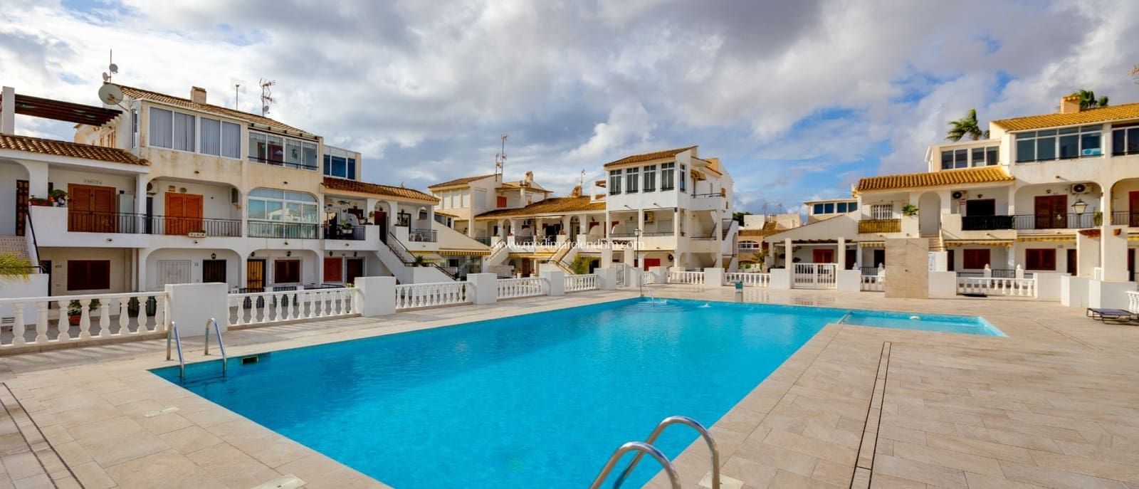 2 bedroom Apartment for sale in Torrevieja with pool garage - € 219,000 (Ref: 9453442)